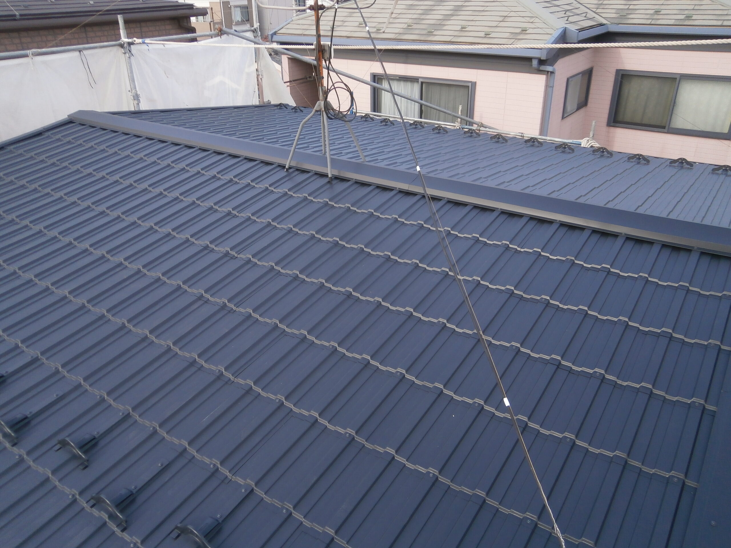 大田区にて雨漏り修理〈天窓からの雨漏り・カバー工法〉 施工後