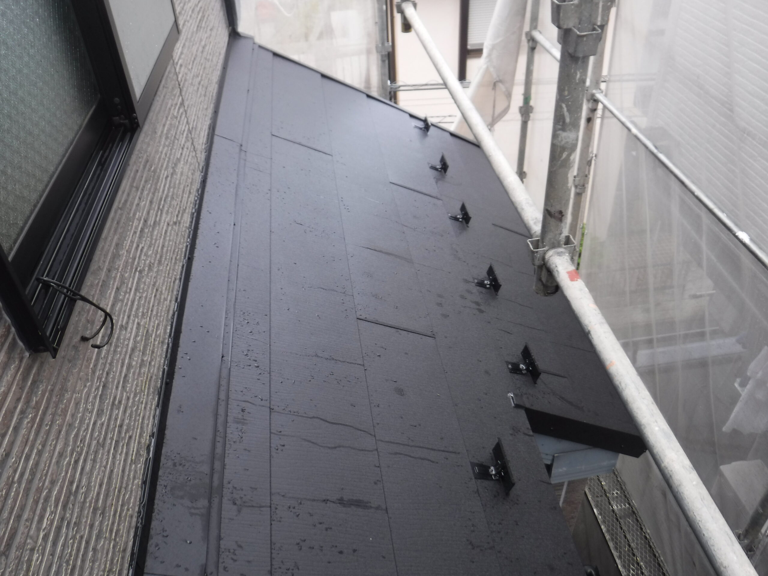 大田区にて雨漏り修理＜下屋からの雨漏り・一戸洋室の天井〉 施工後2